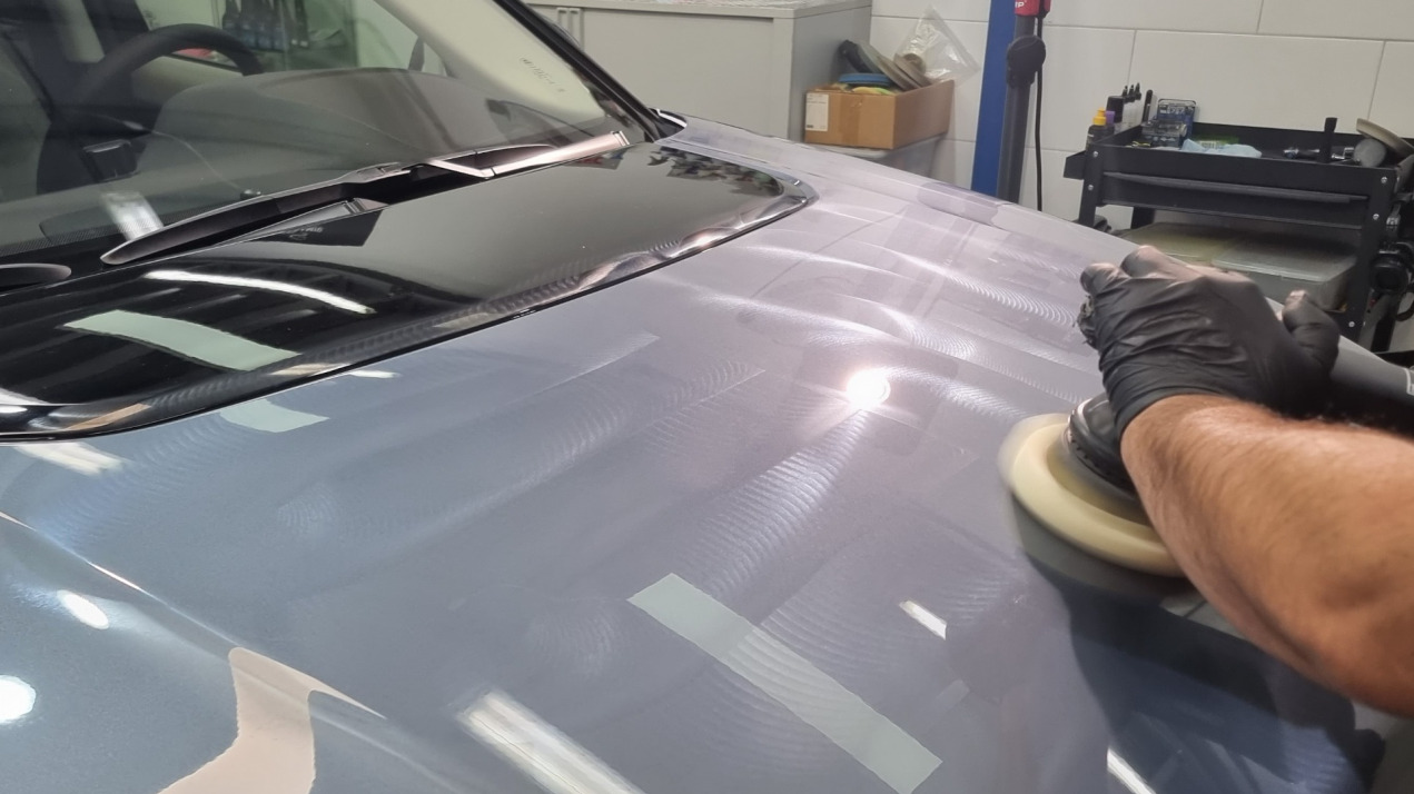 Polijstbehandeling Landrover Discovery